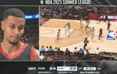 kaiyun-连续追身三分+精妙传球 崔永熙首秀火热却遭雪藏