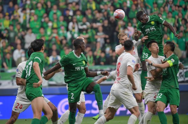 云开体育官网-3轮一平两负被申花甩远 争冠热门蓉城只是伪强队？