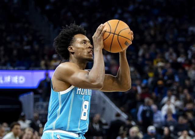 kaiyun-一夜3大消息！快船补强目标，杨瀚森冲新秀赛，曝珍妮不满詹姆斯